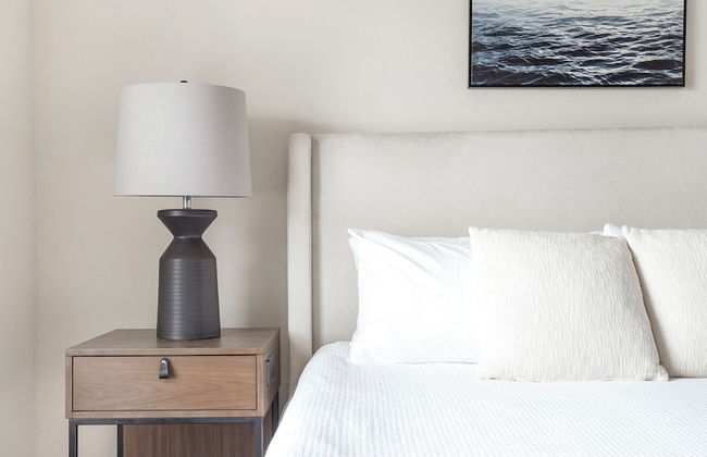 Westpointe Drive Apartments by Landing - Photo 6