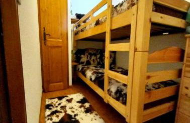 Arêches, 4 pers, télésiège à 5 mn à pied, grande terrasse en RDJ - Foto 8