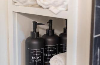 Beautiful 2 Bed 1 Bath home near College Hill - Photo 34