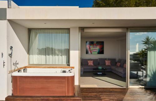 Talamanca 3-bedroom villa ensuite, nice sea view - Foto 49