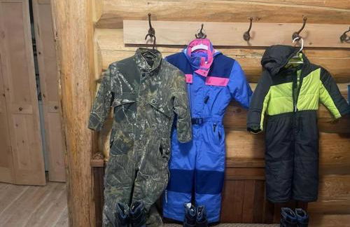 Moose Mtn Lodge/Luxury Cabin/Hot Tub/Fireplace - Foto 40