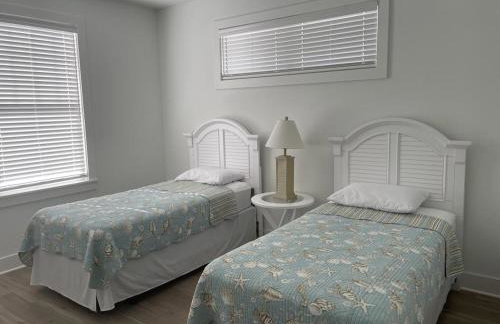 New Construction Bay Side 4 Bedroom - Foto 11