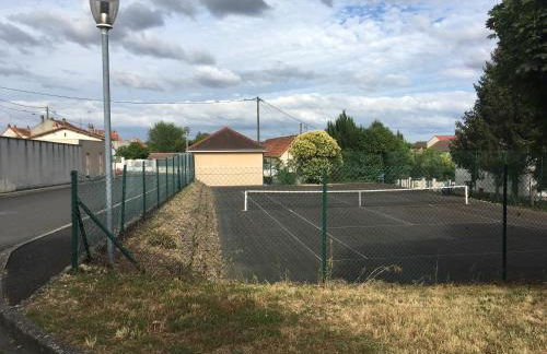 Logis Verde - Vue Nature & Parking Privé, A10 à 5min - Foto 28