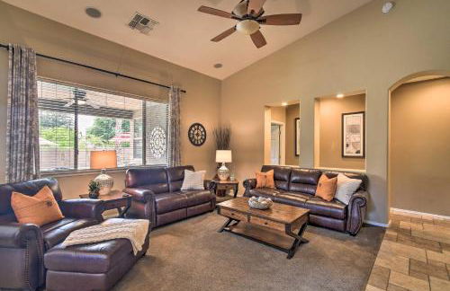 Spacious Surprise Home 6 Mi to Wildlife World Zoo - Foto 6