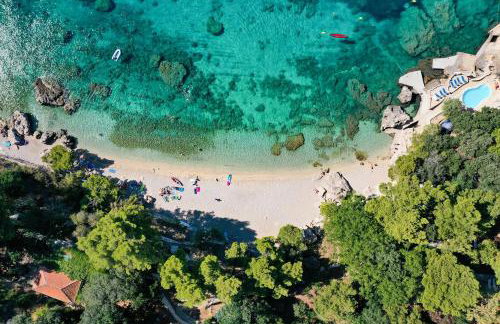 Beachfront Apartments Vala with a swimming pool - Photo 28