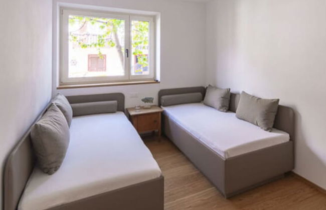 Apartment by the Stream Comfortable Holiday - Photo 3