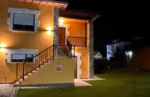 APARTAMENTOS EL ROJU - Foto 35