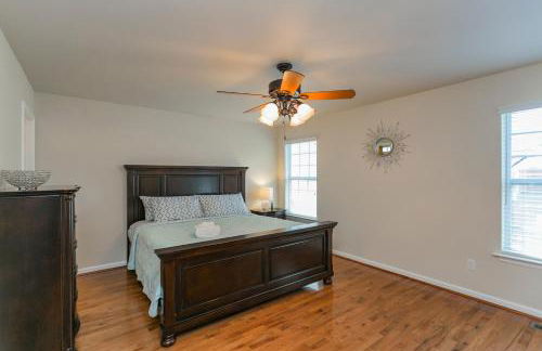 Huge Home For Groups Near Downtown - Foto 78