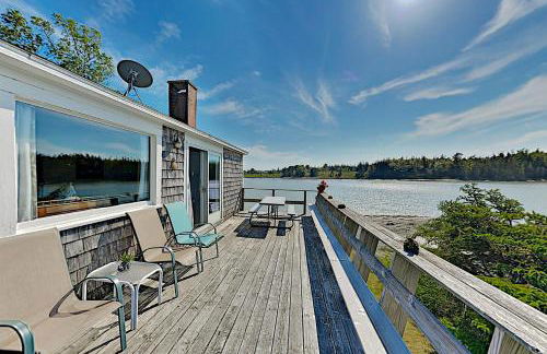 Noonie's Nest Waterfront Cottage on Mount Desert Isle - Foto 9