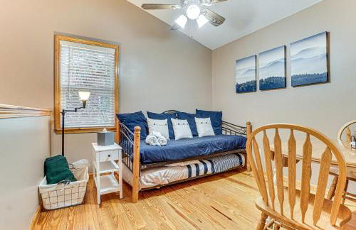 Spacious Home in Helen with Porch and Balcony! - Foto 28