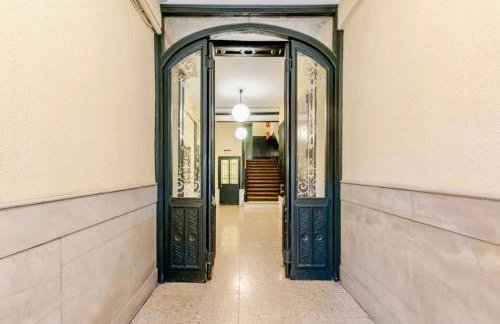 BookinMadrid - Puerta del Sol - Tirso De Molina - Foto 24