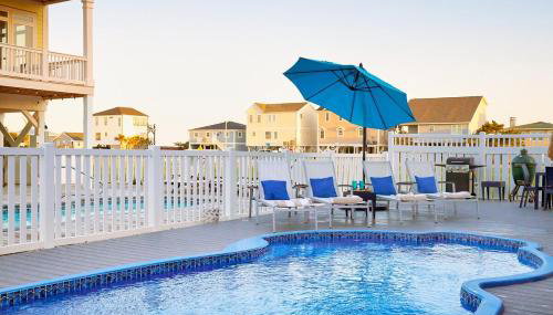 4BR - 4BA - Pool - 180 Panoramic Views - 1 Min to Beach - Foto 5, sunbed