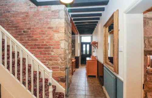 The Farmhouse - Photo 24