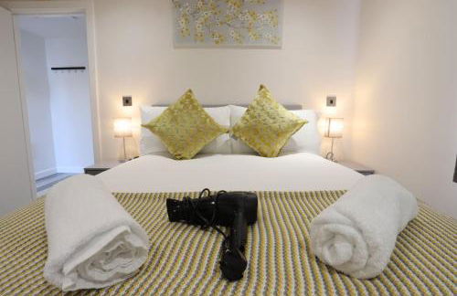 Birmingham NECAirport Interchange shortstay homebase - Foto 87