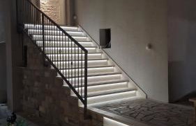 Apartment Casa Lumina - 5 minutes to the airport - Foto 17