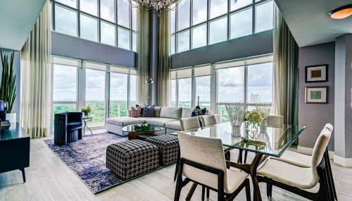 Luxury 2-story Penthouse located in Coconut Grove Hotel-includes Parking - Foto 1