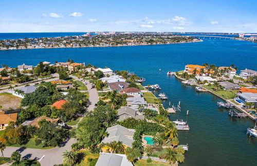 Peaceful Haven Waterfront Home Tierra Verde - Foto 46