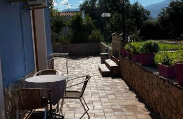 Nikos Studios and Apartments - Photo 2