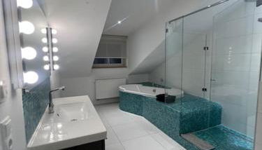 Charmantes Loft in der Bayreuther City - Foto 4, Shower
