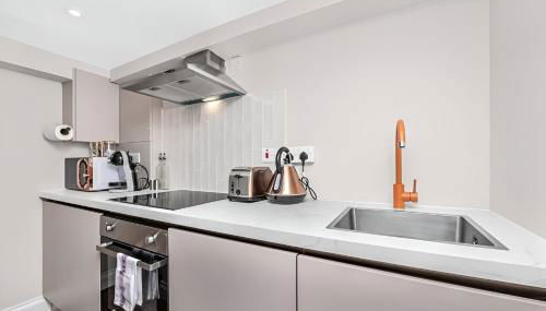 Cozy Studio Perfect Blend of Style & Convenience - Foto 2, stove, toaster, minibar