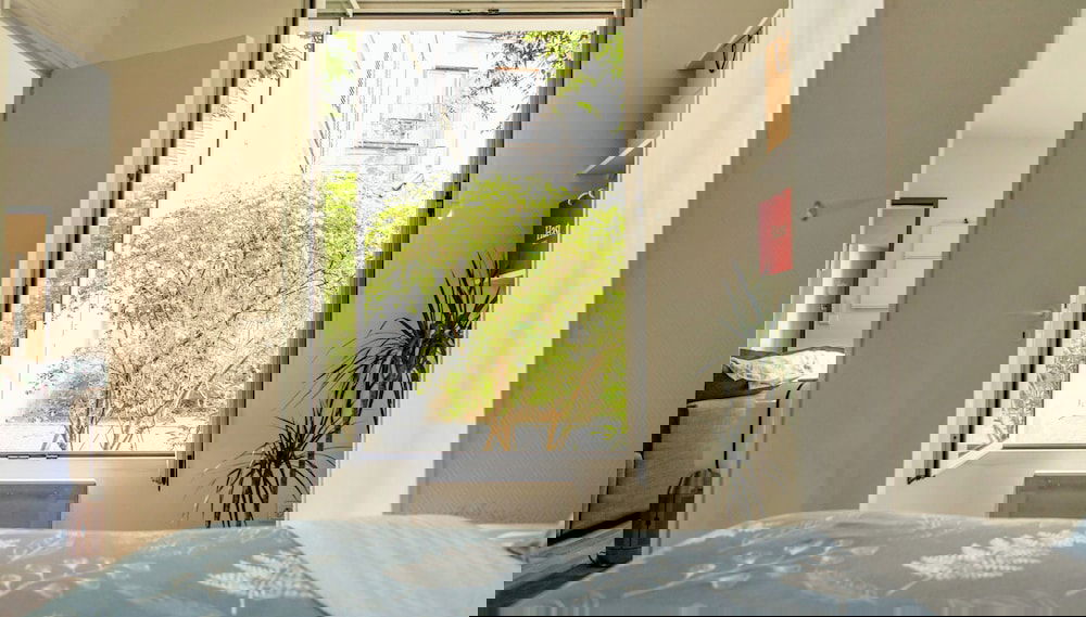 LOGEMENT DE CHARME - RÉPUBLIQUE TEMPLE - Foto 1, Habitación