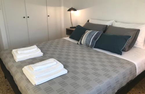 Patrikó-Bright 3-bedroom vacation home, 200m from the beach. - Foto 10