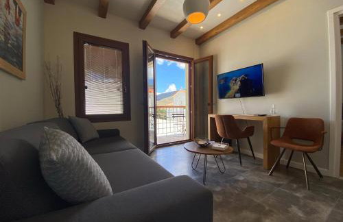 Andros 4 All Seasons Villas & Suites - Photo 128