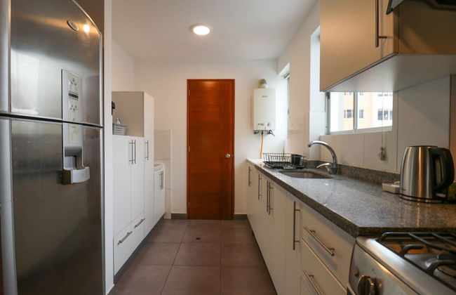 w Elegant 2BR w Fantastic View in Miraflores - Photo 5