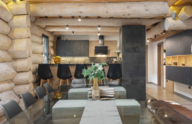 6 bedroom House in Benešov nad Černou with garden and terrace - Photo 9