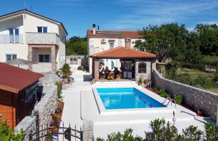 Holiday - Therapy - Foto 22