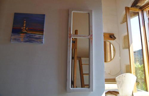 The Village Hideaway - Traditional Stone House - Foto 19