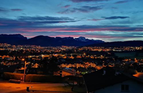 Studio Bellevue appart indépendant rénové 2024 piscine parking proche centre Annecy - Foto 19