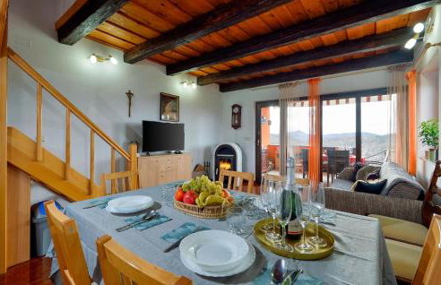 Awesome Home In Jalzabet With Kitchen - Foto 3