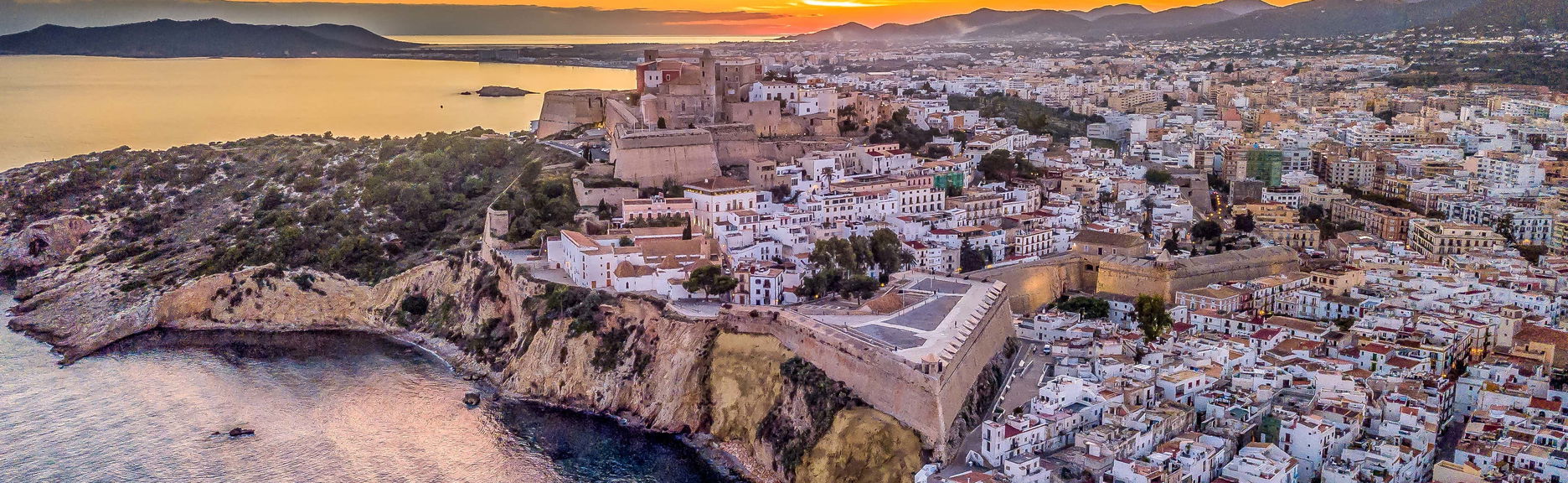 Tour de Ibiza al completo