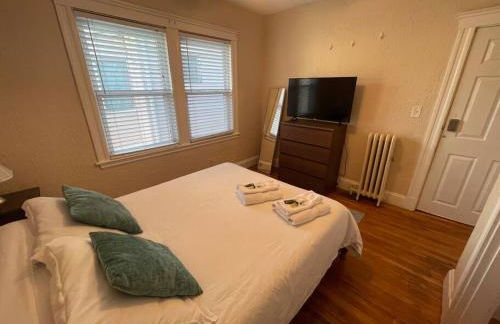 Cozy Large House close to TUFTS/Harvard/MIT 4BR - Foto 10