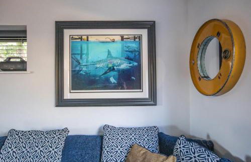 THE ANNEXE AT UPPER BEACH HOUSE - Photo 26