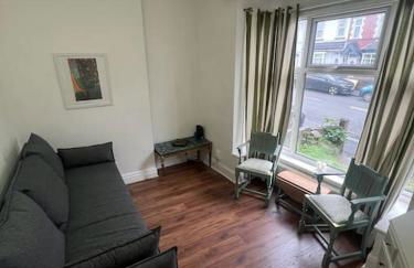 6 bed house - 12 minutes to City Centre - Foto 10