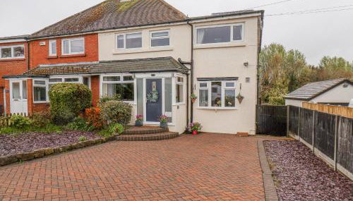 Castle View - Foto 1