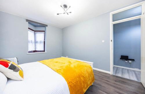 Modern 2 Bed Flat 2 Min Walk to Brockley Station - Photo 6