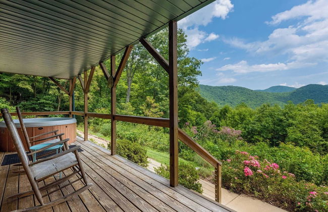 Among the Clouds by Avantstay Views + Hot Tub - Foto 9