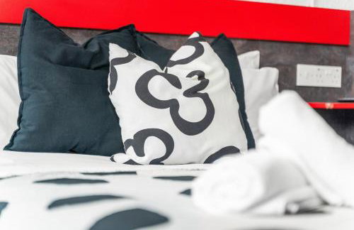 Private Studio in Dudley,Kitchen&Bathroom,Sleeps 1 - Photo 11