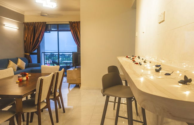 Panoramic 180 Cozy Suite by D Imperio Homestay - Photo 8