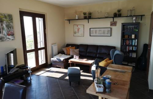 Modern villa with panoramic view - Photo 5