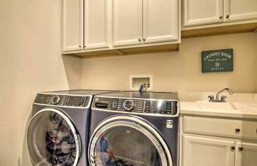 Modern Lewes Home with Deck, Grill and Pond View! - Foto 30