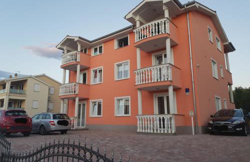 Apartmani Vrdoljak Malinska - Foto 1