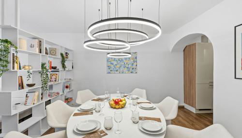 BetterStay Central Apartment for 6 People I 97m2 I Netflix I Kitchen - Foto 3