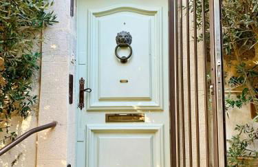 Medieval Convent Home In Provencal Village - Photo 4