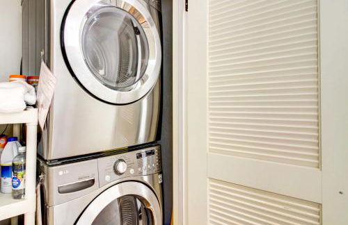 Lakefront Walker Home with Boat Dock and Lift! - Foto 20