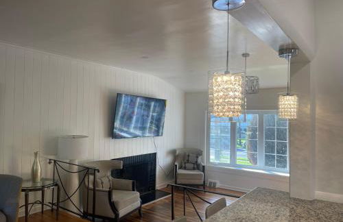 Entire 5 Bedrooms Home near DC and Metro - Foto 32