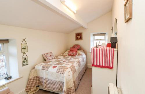 Myrtle Cottage - Photo 14